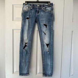 Women’s Misses Yui Buckle Rock Revival Destroyed Skinny Jeans Sz 26